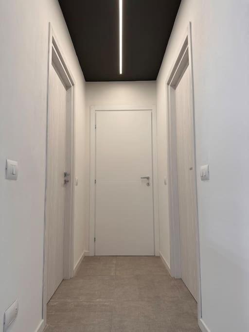 Appartamento Dolce Vita - Free Parking Como Exterior photo