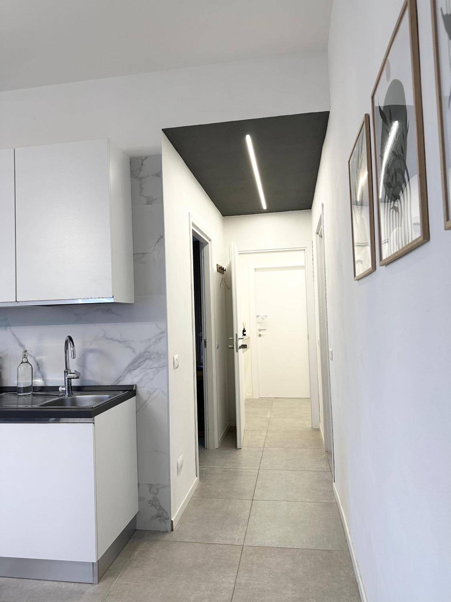 Appartamento Dolce Vita - Free Parking Como Exterior photo